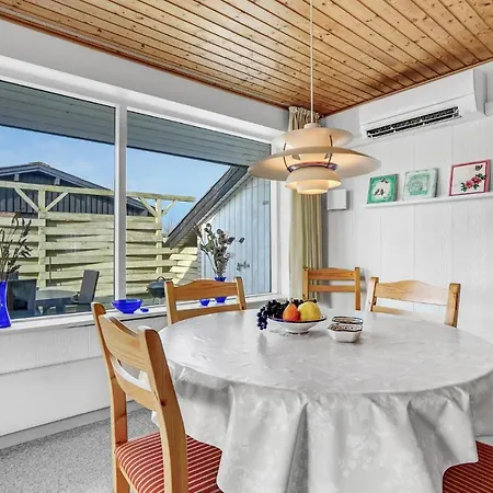 Lovely In With House A Panoramic View Holiday home